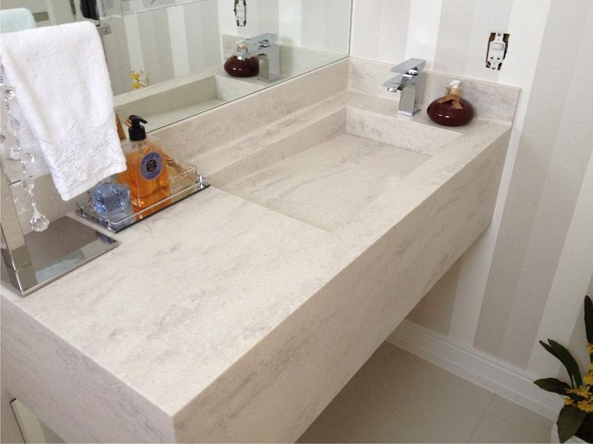 Bancada de banheiro em Corian®