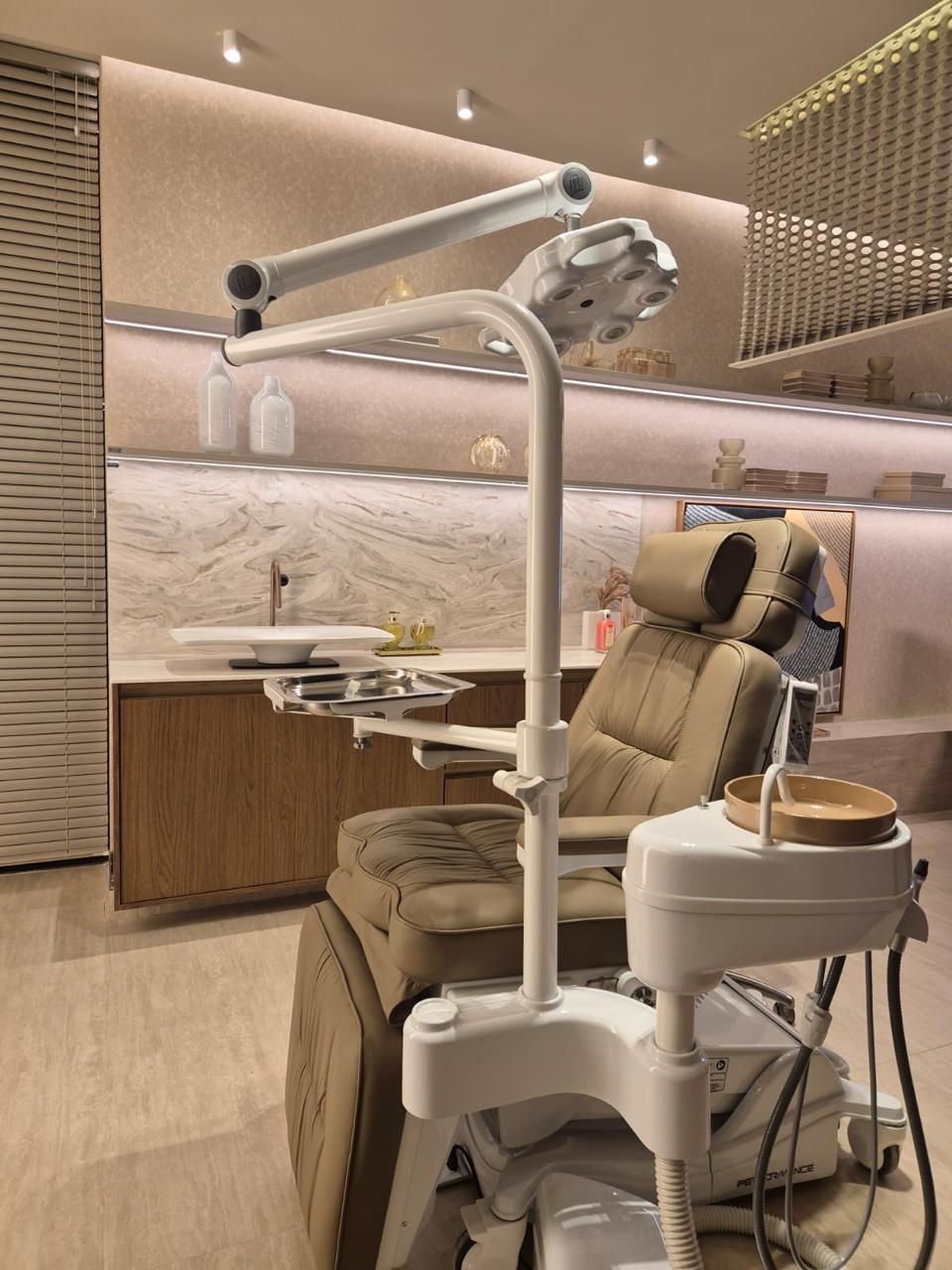Consultório com bancada em Corian®